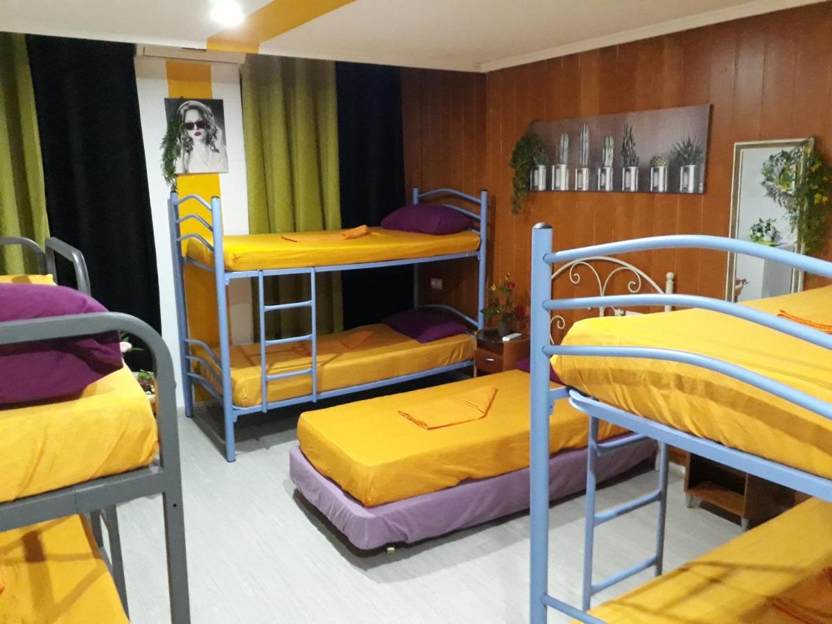 Hostal Mayor อาลิกันเต ภายนอก รูปภาพ